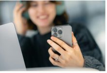 the-psychology-behind-digital-bonds:-why-we-connect-with-virtual-beings
