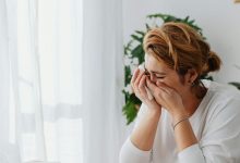what-are-some-signs-of-financial-issues?